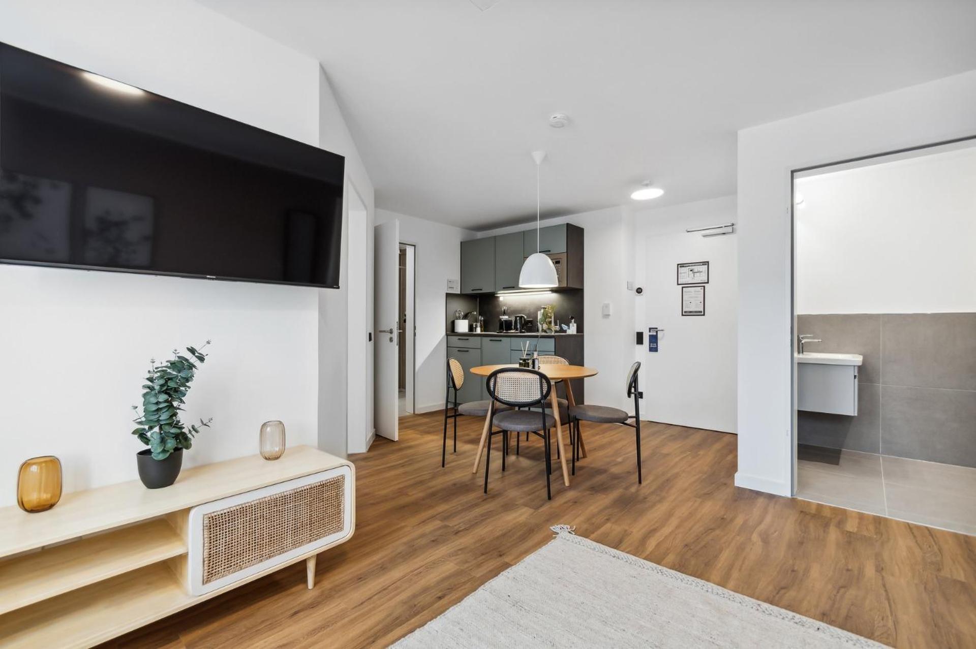 Limehome Oberhausen Paul-Reusch-Str Exterior foto