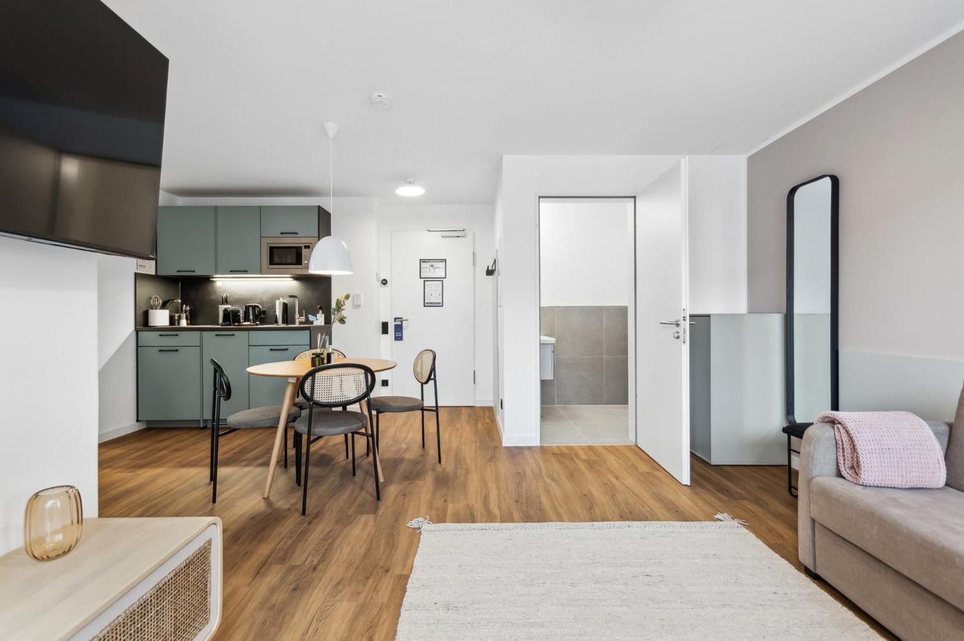 Limehome Oberhausen Paul-Reusch-Str Exterior foto